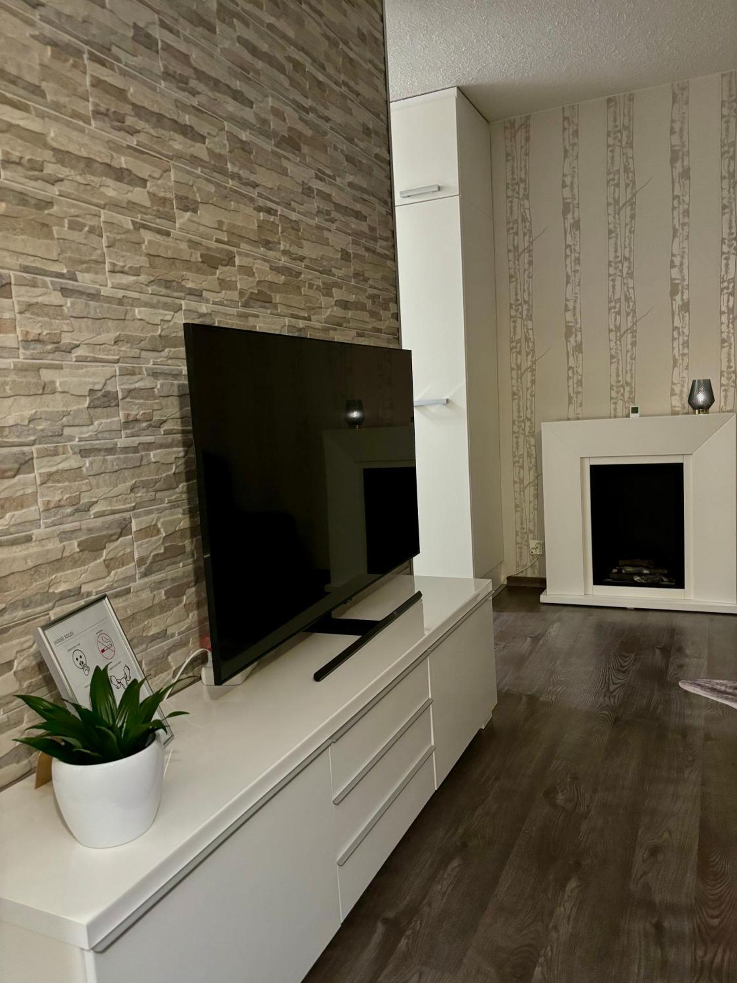 רובניימי Vartiomaja - Beautiful Apartment Near Arktikum מראה חיצוני תמונה